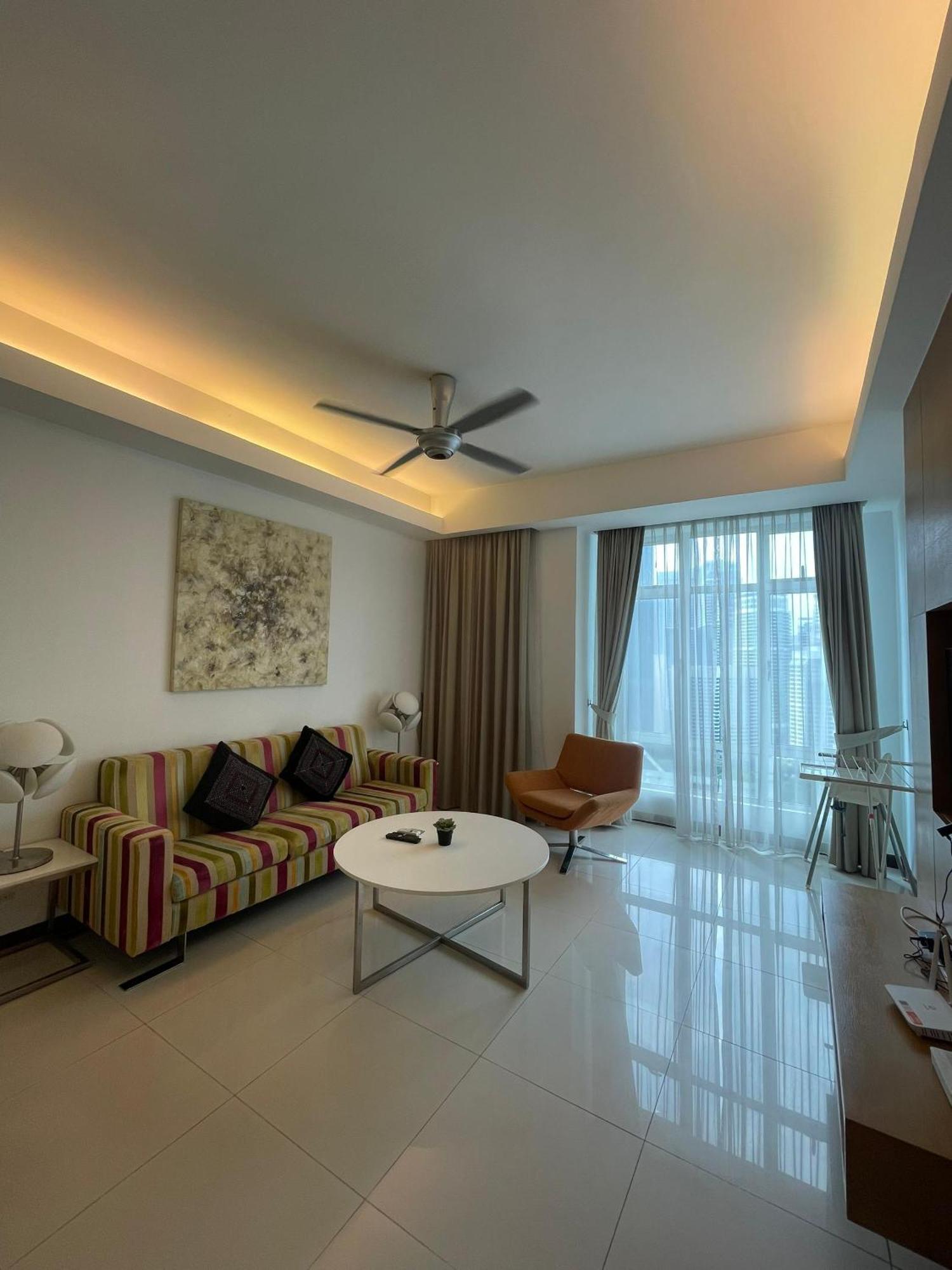 Lot 163 Fraser Place Klcc Premium Suites Kuala Lumpur Exterior foto